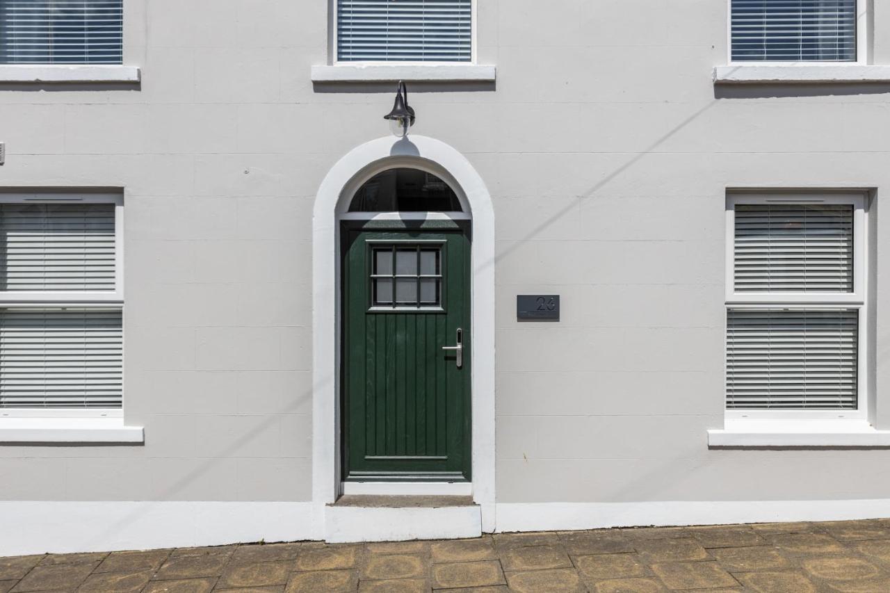 The Green Door 唐帕特里克 外观 照片